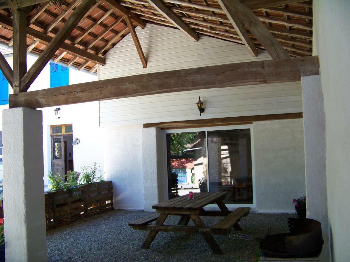 Gite, Jacuzzi & Vin Au Grenier De Madiran Εξωτερικό φωτογραφία